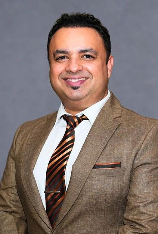 Imported specialist portrait from external source URL. Source specialist Id=102.