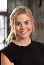 Imported specialist portrait from external source URL. Source specialist Id=50.