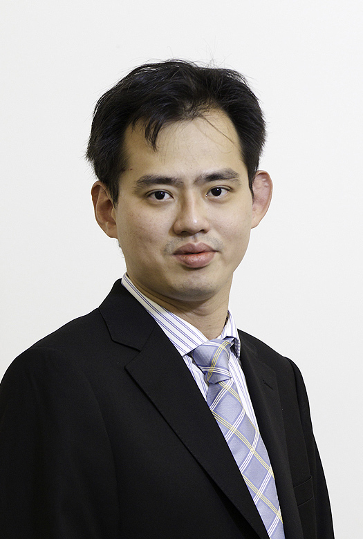 Imported specialist portrait from external source URL. Source specialist Id=7.